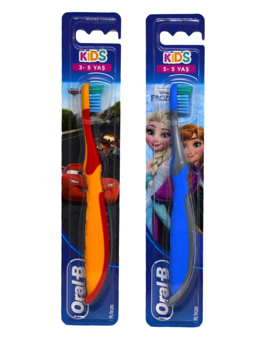 Oral-B Çocuk Diş Fırçası Frozen & Cars 3+ Yaş