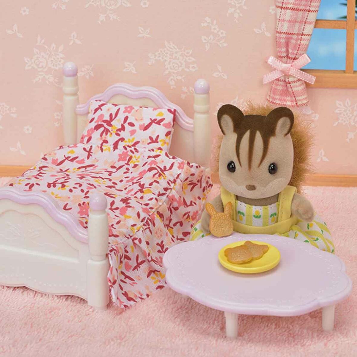 sylvanian-families-yatak-odasi-ve-makyaj-masasi-5285-223522