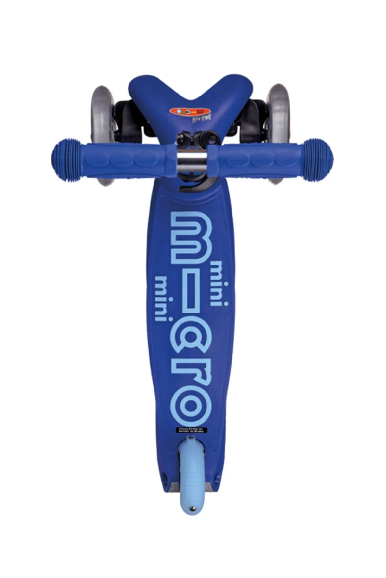 micro-mini-deluxe-scooter-blue-244345